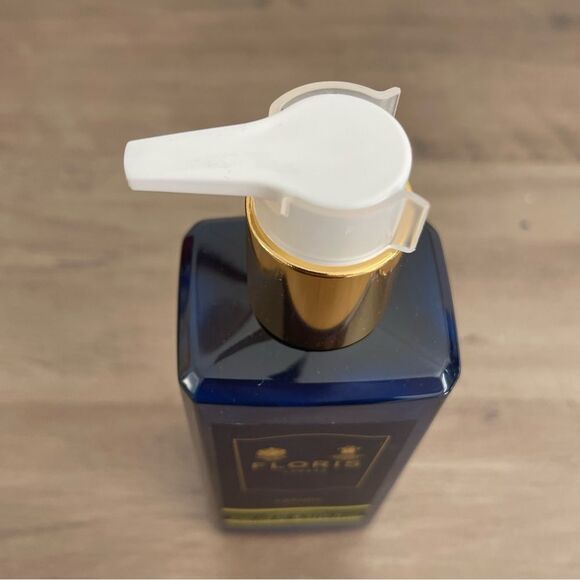 New Floris London Cefiro Luxury Hand Lotion - Picture 6 of 6